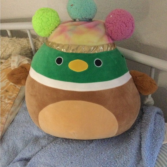 Duck squishmallow - Picture 2 of 4